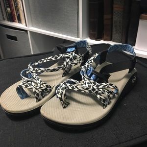 Women’s chacos
